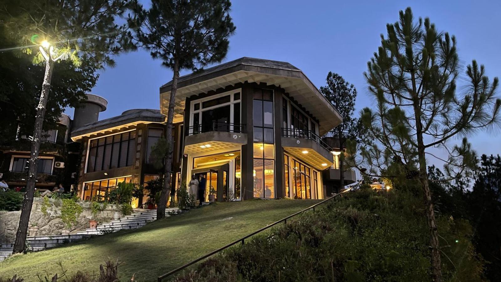Rock City Resort Saidu Sharif Экстерьер фото
