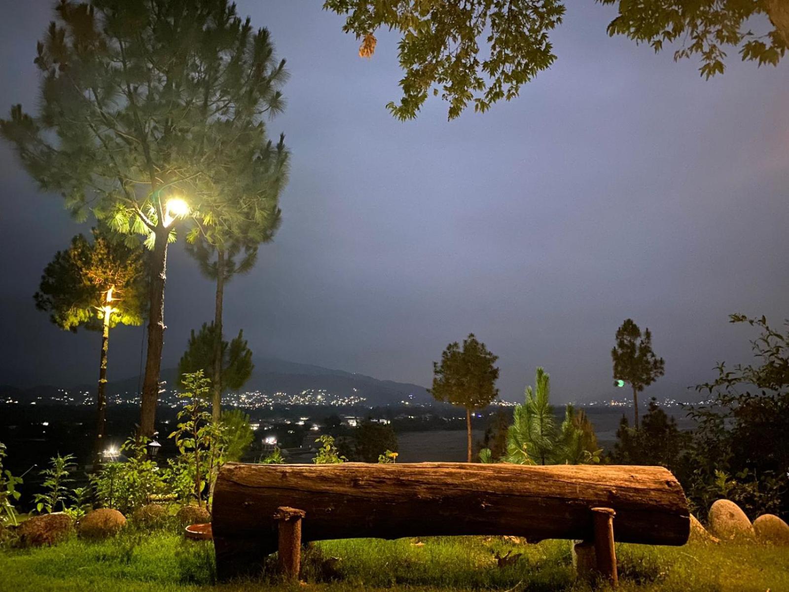 Rock City Resort Saidu Sharif Экстерьер фото
